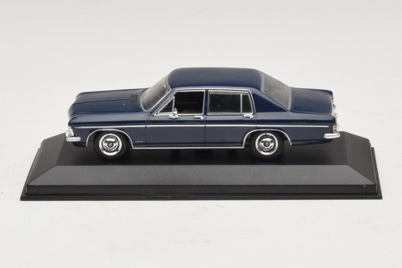 Opel Diplomat A Tumesinine Minichamps 1:43 DIPLOMAT001 Metall