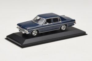 Opel Diplomat A Tumesinine Minichamps 1:43 DIPLOMAT001 Metall - pilt 2/4
