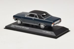 Opel Diplomat A V8 Coupe Tumesinine Minichamps 1:43 400048021 Metall - pilt 3/4
