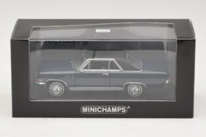 Opel Diplomat A V8 Coupe Tumesinine Minichamps 1:43 400048021 Metall - pilt 4/4