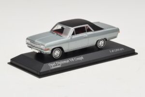 Opel Diplomat A V8 Coupe Hõbe Minichamps 1:43 400048020 Metall - pilt 2/4