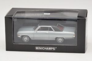 Opel Diplomat A V8 Coupe Hõbe Minichamps 1:43 400048020 Metall - pilt 4/4