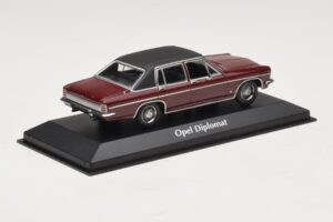 Opel Diplomat B Tumepunane Maxichamps 1:43 940046071 Metall - pilt 2/4