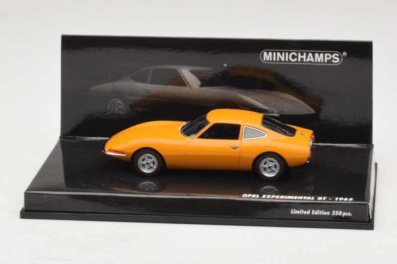 Opel Experimental GT Oranž Minichamps 1:43 437045021 Metall