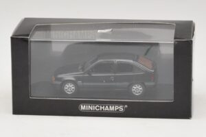 Opel Kadett E Black Metallic Minichamps 1:43 400045901 Metall - pilt 4/4