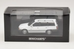 Opel Kadett E Caravan Valge Minichamps 1:43 400045911 Metall - pilt 4/4