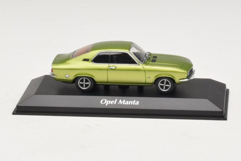 Opel Manta A Roheline Metallik Maxichamps 1:43 940045501 Metall