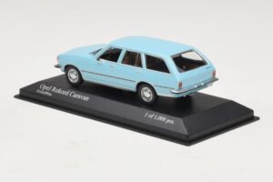 Opel Rekord D Caravan Helesinine Minichamps 1:43 400044014 Metall - pilt 3/4