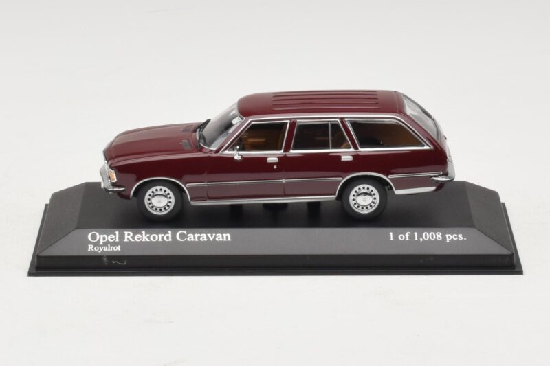 Opel Rekord D Caravan Punane Minichamps 1:43 Opel Rekord D Caravan Punane Minichamps 1:43 400044012 Metall