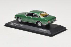 Opel Rekord D Kupee Roheline Metallik Minichamps 1:43 400044022 Metall - pilt 3/4