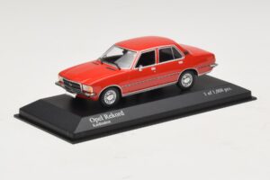 Opel Rekord D Punane Minichamps 1:43 400044004 Metall - pilt 2/4