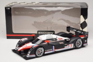 Peugeot 908 HDi FAP LMP1 #7 M. Gene / N. Minassian / J. Villeneuve 24 Hours of Le Mans 2007 Minichamps 1:18 150071207 Metall - pilt 6/6