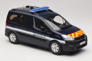 Peugeot Partner Gendarmerie Tumesinine Norev 1:18 184890 Metall - pilt 4/6