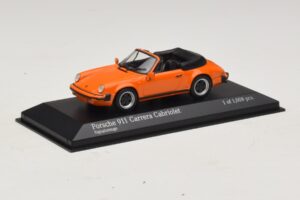 Porsche 911 930 Carrera Cabriolet Oranž Minichamps 1:43 430062038 Metall - pilt 2/4