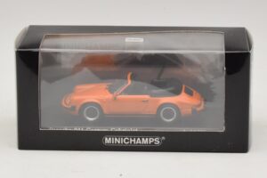 Porsche 911 930 Carrera Cabriolet Oranž Minichamps 1:43 430062038 Metall - pilt 4/4