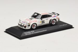 Porsche 911 934 #86 Bourdillat / Ennequin 24 Hours of Le Mans 1979 Minichamps 1:43 400796486 Metall - pilt 2/4
