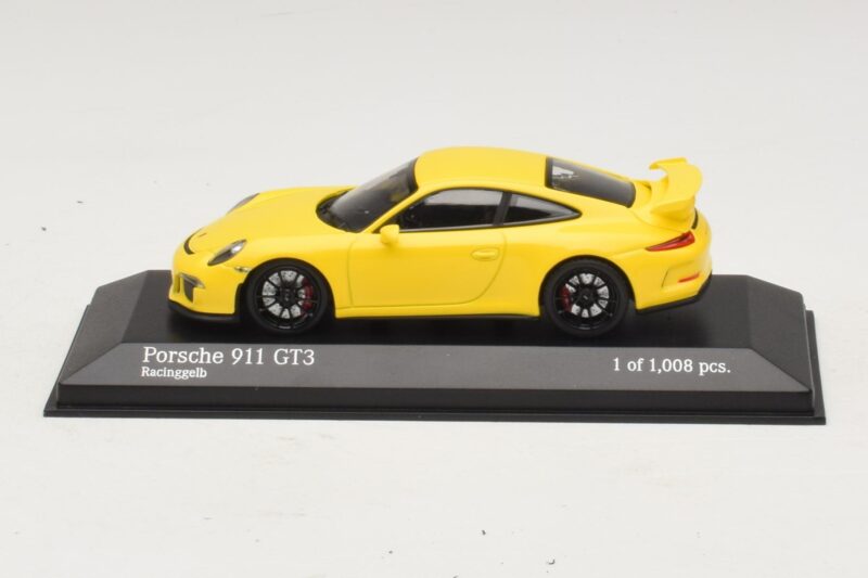 Porsche 911 991 GT3 Kollane Minichamps 1:43 410062021 Metall