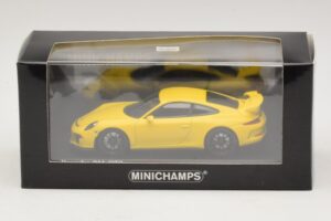 Porsche 911 991 GT3 Kollane Minichamps 1:43 410062021 Metall - pilt 4/4