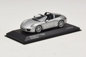 Porsche 911 991 Targa Hõbedane Minichamps 1:43 410062442 Metall - pilt 2/4