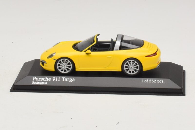 Porsche 911 991 Targa Kollane Minichamps 1:43 Porsche 911 991 Targa Kollane Minichamps 1:43 410062441 Metall