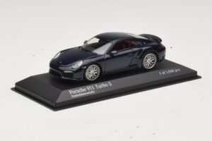 Porsche 911 996 Sinine Metallik Minichamps 1:43 400061180 Metall - pilt 2/4