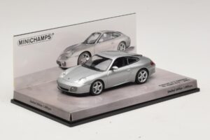 Porsche 911 996 Carrera 40. Aastapäev Hõbedane Minichamps 1:43 436061070 Metall - pilt 2/5