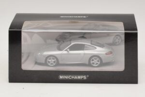 Porsche 911 996 Carrera 40. Aastapäev Hõbedane Minichamps 1:43 436061070 Metall - pilt 4/5