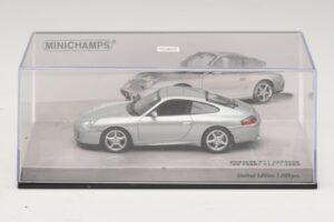 Porsche 911 996 Carrera 40. Aastapäev Hõbedane Minichamps 1:43 436061070 Metall - pilt 5/5