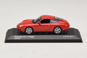 Porsche 911 996 Punane Minichamps 1:43 400061181 Metall