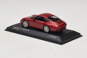 Porsche 911 997 Carrera 4S Red Metallic Minichamps 1:43 400066422 Metall - pilt 3/4