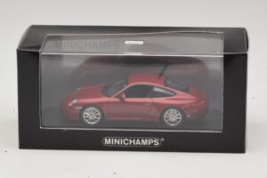 Porsche 911 997 Carrera 4S Red Metallic Minichamps 1:43 400066422 Metall - pilt 4/4
