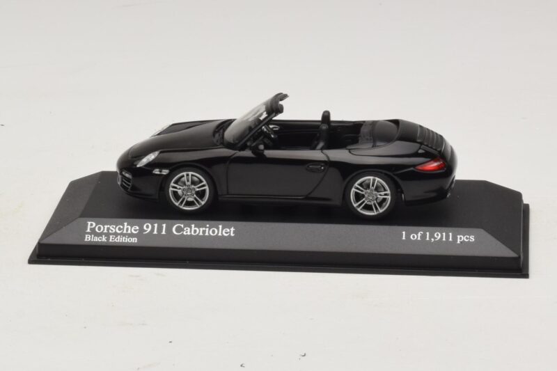 Porsche 911 997 Carrera Kabriolett Black Edition Minichamps 1:43 Porsche 911 997 Carrera Kabriolett Black Edition Minichamps 1:43 400066434 Metall