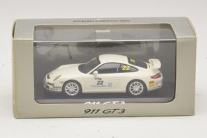 Porsche 911 997 GT3 #22 Valge Minichamps 1:43 WAP020102016 Metall - pilt 4/4