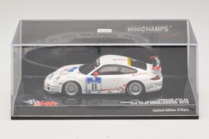 Porsche 911 997 GT3 RS #11 24 Hours Nurburgring 2010 Minichamps 1:43 437106711 Metall - pilt 5/5