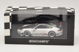 Porsche 911 997 GT3 RSR #9 Presentation 2009 Minichamps 1:43 400096909 Metall - pilt 4/4