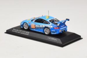 Porsche 911 997 GT3 RSR GT2 #77 M. Lieb / R. Lietz / W. Henzler 24 Hours of Le Mans 2010 Minichamps 1:43 410106977 Metall - pilt 3/4