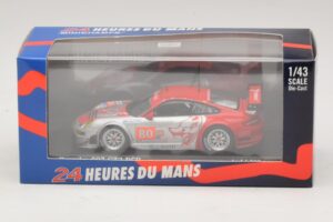 Porsche 911 997 GT3 RSR GT2 #80 S. Neiman / D. Law 24 Hours of Le Mans 2010 Minichamps 1:43 410106980 Metall - pilt 4/4
