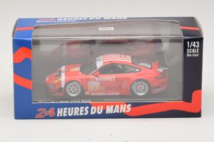 Porsche 911 997 GT3 RSR GT2 #97 M. Holzer / R. Westbrook 24 Hours of Le Mans 2010 Minichamps 1:43 410106997 Metall - pilt 4/4
