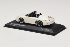 Porsche 911 997 Speedster Valge Minichamps 1:43 400069531 Metall - pilt 3/4