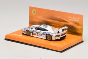 Porsche 911 GT1 #25 B. Wollek / T. Boutsen / H-J. Stuck 24 Hours of Le Mans 1996 Minichamps 1:43 403966625 Metall - pilt 3/5