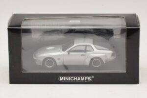 Porsche 924 Carrera GT Hõbe Minichamps 1:43 400066121 Metall - pilt 4/4