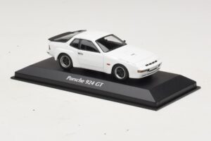 Porsche 924 GT Valge Maxichamps 1:43 940066121 Metall - pilt 3/4