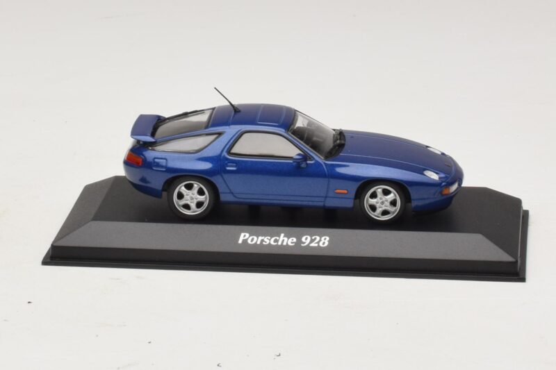 Porsche 928 Sinine Metallik Maxichamps 1:43 940068101 Metall