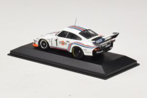 Porsche 935/76 Martini Racing #1 R. Stommelen / M. Schurti ADAC 1000km Nurburgring 1976 Minichamps 1:43 400766301 Metall - pilt 3/4