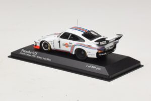 Porsche 935 Martini Racing #1 R. Stommelen / M. Schurti Winner Dijon 6 Hours 1976 Minichamps 1:43 400766311 Metall - pilt 3/4