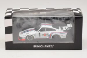 Porsche 935 Martini Racing #1 R. Stommelen / M. Schurti Winner Dijon 6 Hours 1976 Minichamps 1:43 400766311 Metall - pilt 4/4