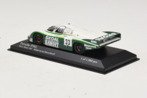 Porsche 956L #33 D. Hobbs / P. Streiff 24 Hours of Le Mans 1984 Minichamps 1:43 430846533 Metall - pilt 3/4