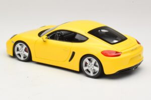 Porsche Cayman 981 Kollane Minichamps 1:18 110062220 Metall - pilt 7/8