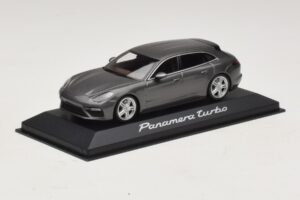 Porsche Panamera 971 Turbo Hall Metallik Minichamps 1:43 WAP0207610H Metall - pilt 2/4