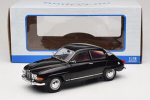 Saab 96 V4 Must MCG 1:18 MCG18063 Metall - pilt 6/6